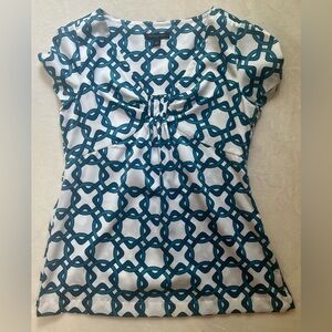 Banana Republic Women White & Blue V-Neck Cap Sleeve Side Zip Blouse Top Size S